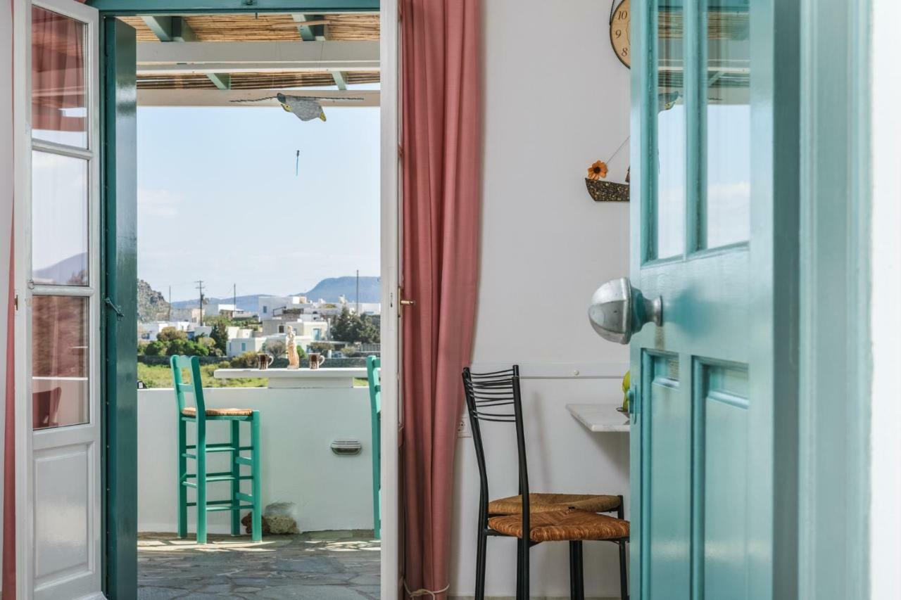 Zanart Maisonette Трипити Екстериор снимка